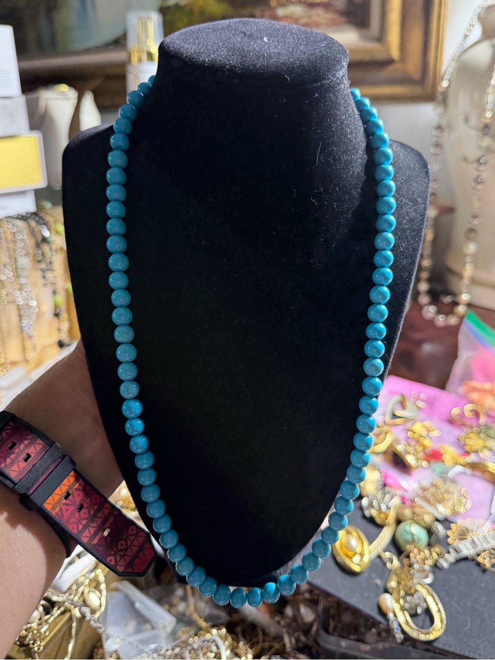 Vintage Single Strand Blue Beaded Necklace